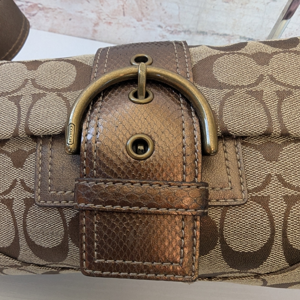 Coach Soho 8k38Signature ShoulderBag Leather & canvas women's Bag - Picture 5 of 16